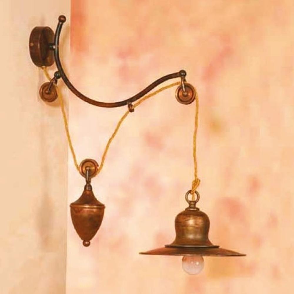 vintage lampa medena mediteranska patinovana nastenny drziak protivahou nastavitelny dizajn retro klasicky elegantny toskansky styl lampy interierovy obchod budapest obchod lameridiana rustikalne.jpg